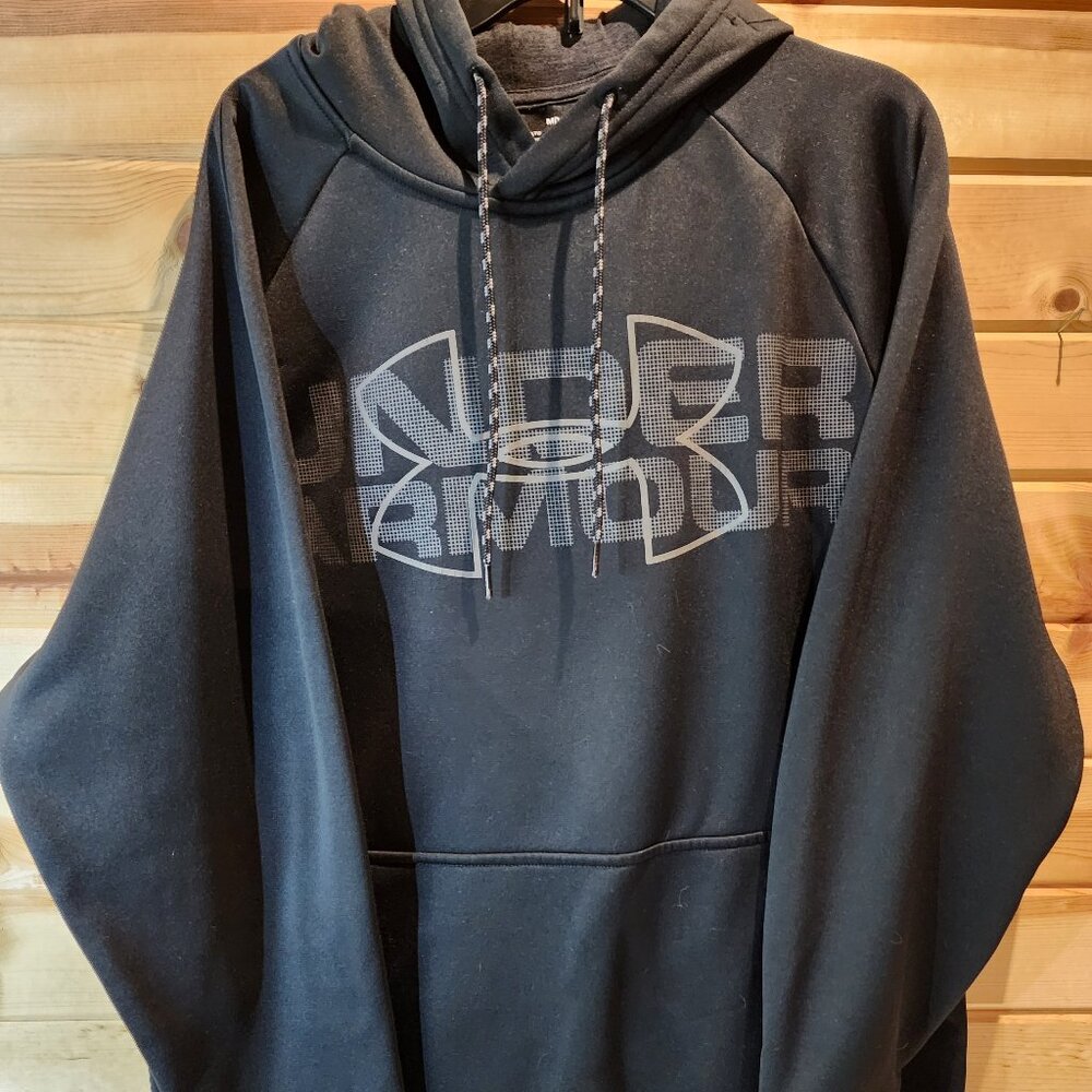 Under Armour Men’s Medium ColdGear Storm Hoodie • Black Pullover